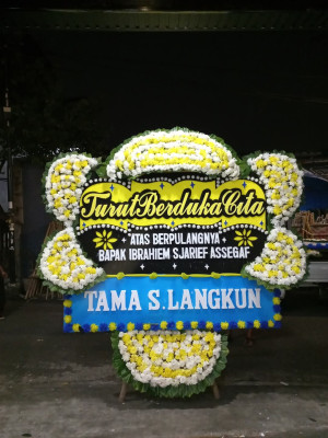 Papan Bunga Duka di Malingping